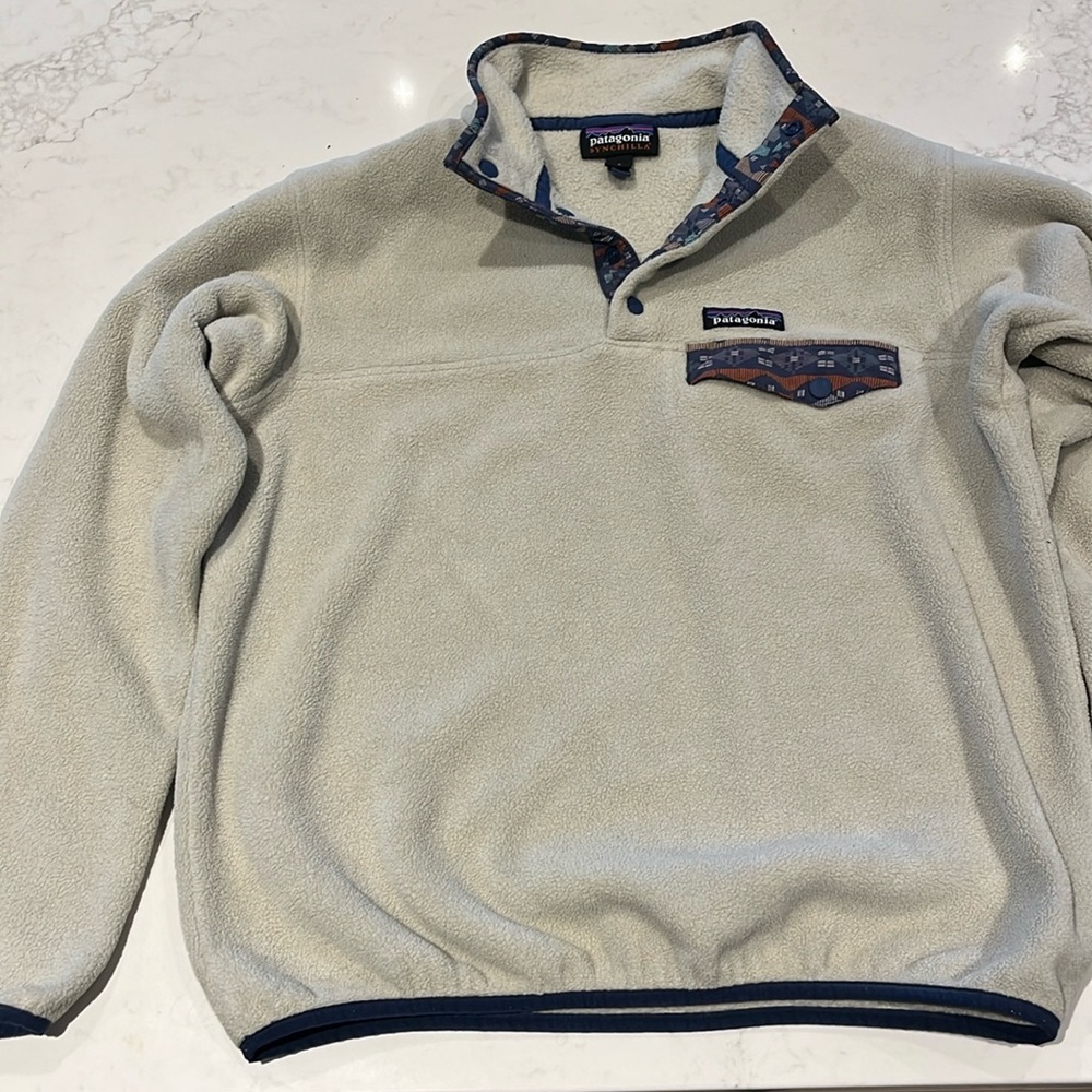 Patagonia women’s fleece size small